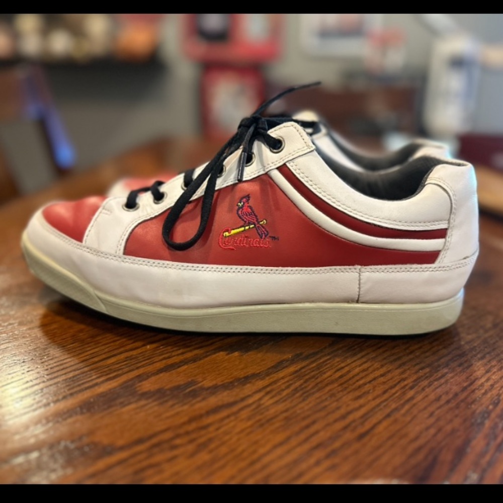FootJoy customized  golf shoes with St. Louis Cardinals logo embroidered on them